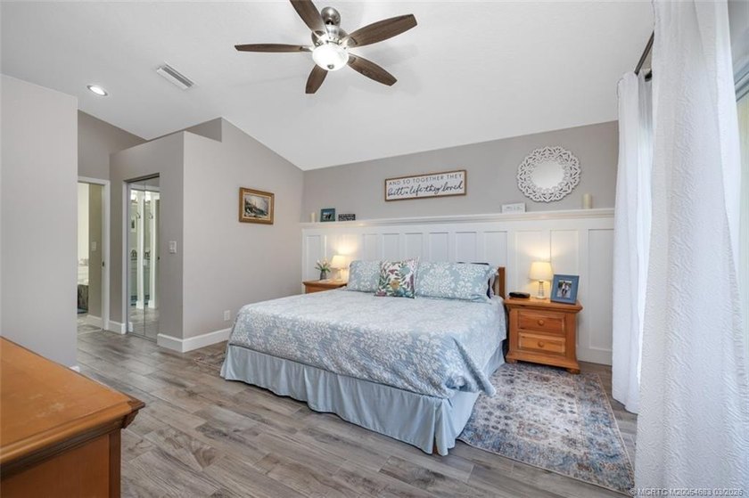 Priced to sell! Gorgeous 3-bed, 2-bath, 2-car-garage home in - photo 20