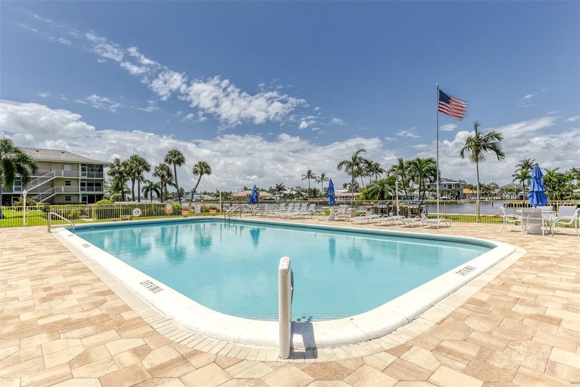 South Florida living at its best! Enjoy this exquisite location - photo 20