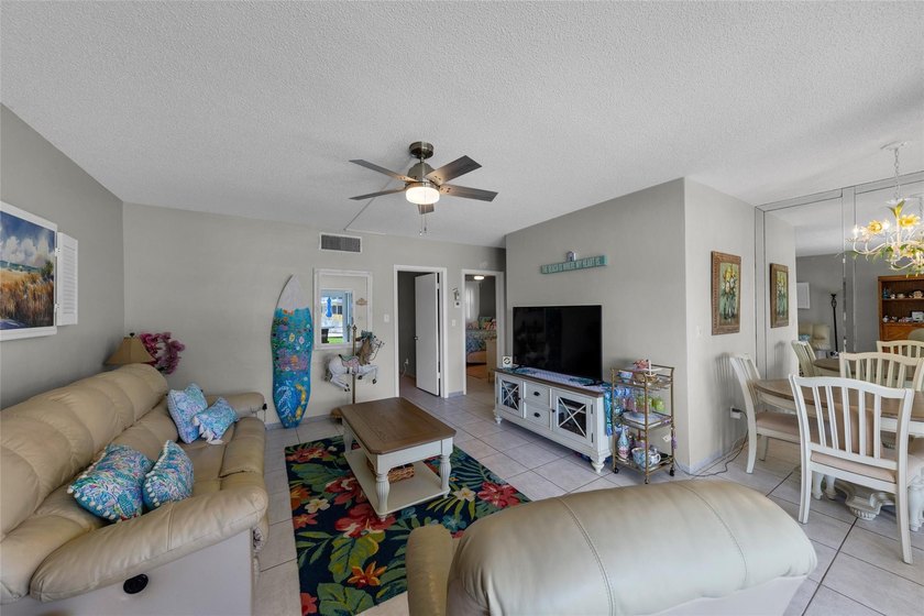 South Florida living at its best! Enjoy this exquisite location - photo 30