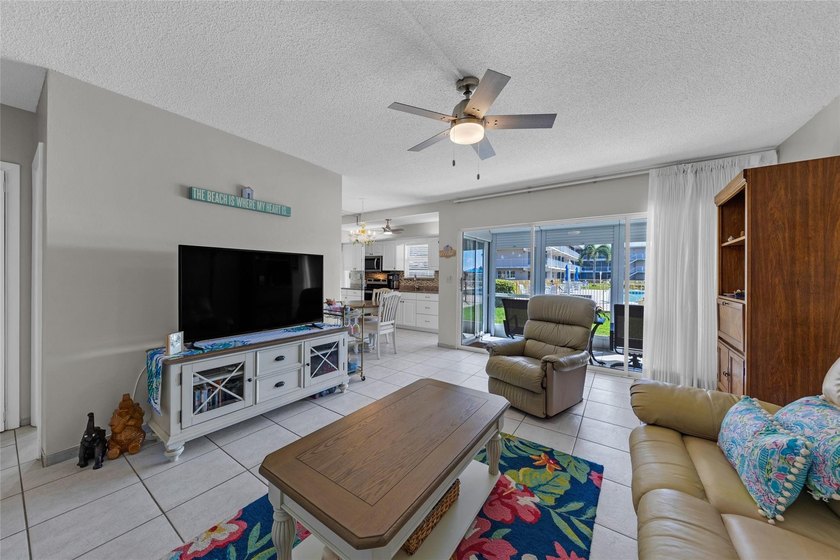 South Florida living at its best! Enjoy this exquisite location - photo 32
