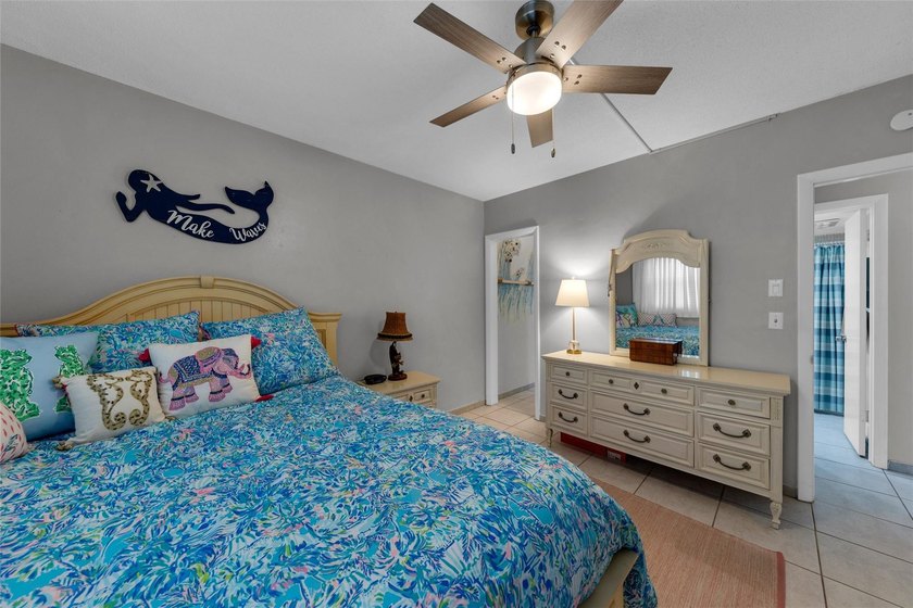 South Florida living at its best! Enjoy this exquisite location - photo 33