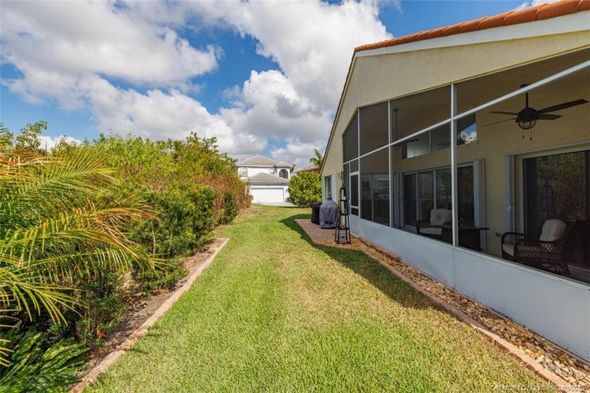 Priced to sell! Gorgeous 3-bed, 2-bath, 2-car-garage home in - photo 35