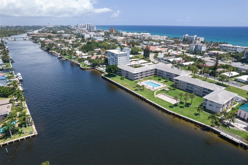 South Florida living at its best! Enjoy this exquisite location - photo 39