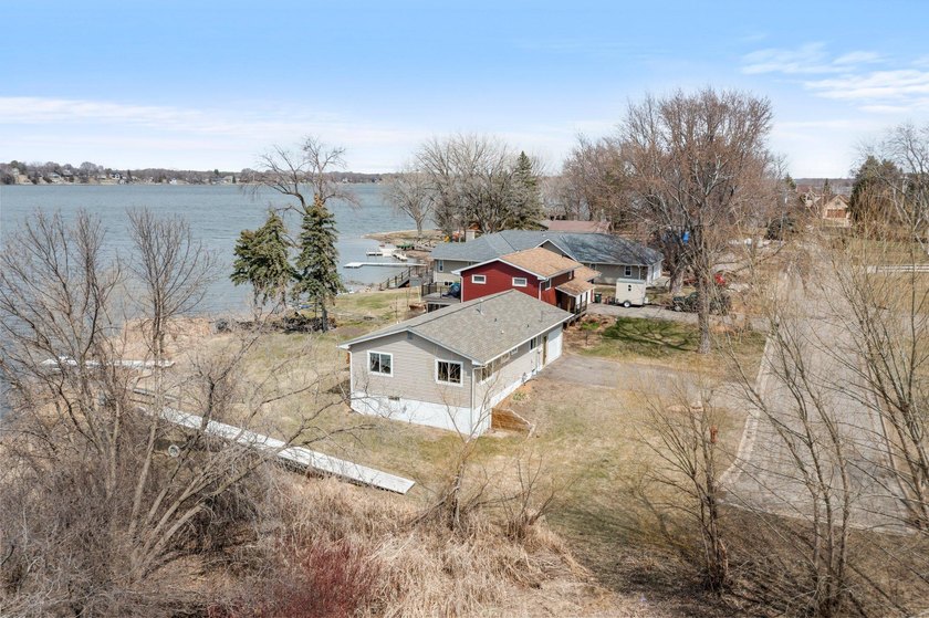 PLEASANT LAKE! Don't miss this rare opportunity to own 62 feet - photo 4