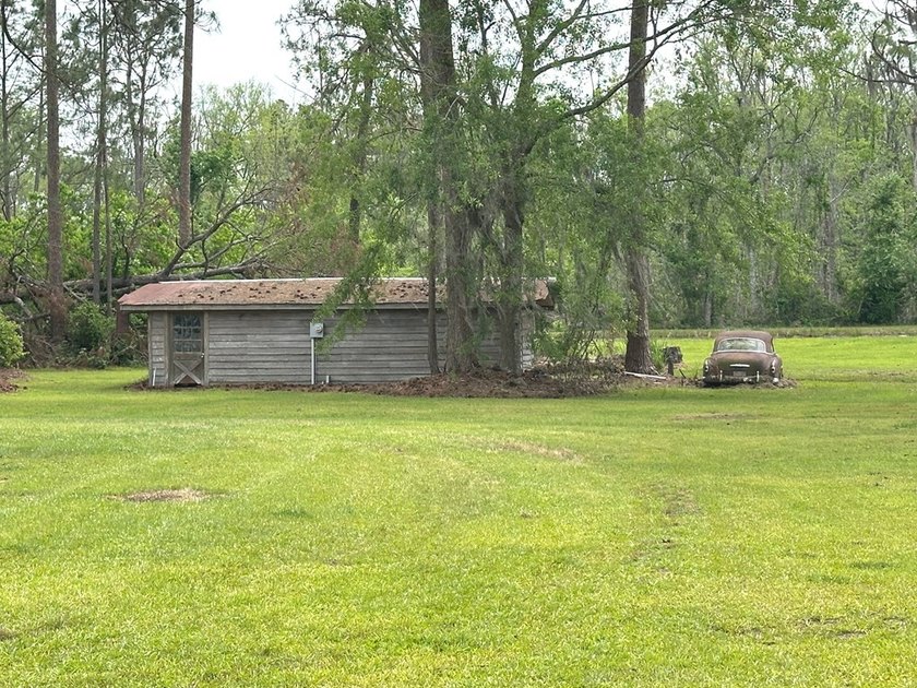 Welcome to your dream country retreat-a stunning home nestled on - photo 33