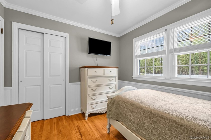 Welcome to your next obsession! This impeccably maintained - photo 15