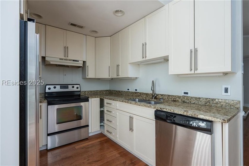 Enjoy the ideal Lowcountry villa only minutes away from Hilton - photo 17