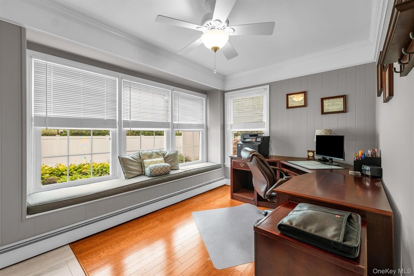 Welcome to your next obsession! This impeccably maintained - photo 19