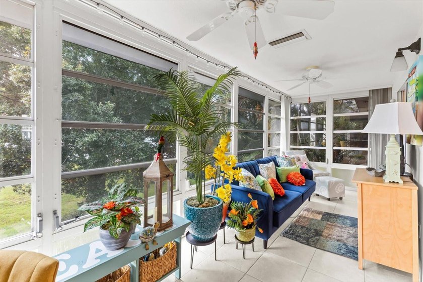 Welcome to this charming 2 bedroom and 2 bathroom furnished - photo 21