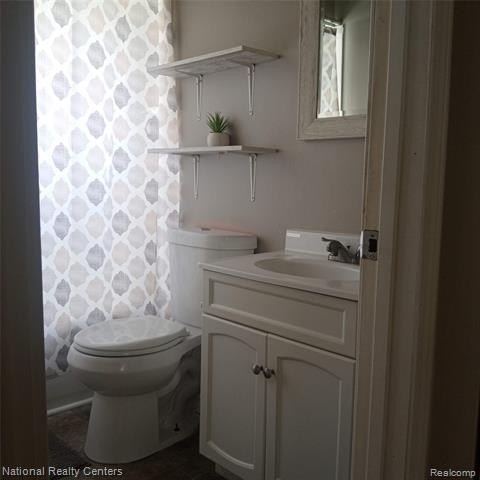 Come and see this beautifully maintained ranch style home with - photo 4