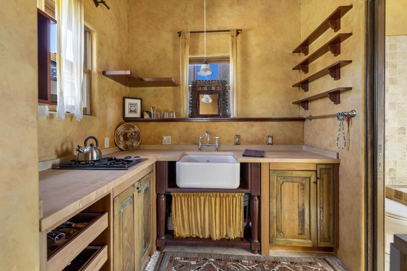 This landmark Ketchum Core property presents a rare opportunity - photo 24