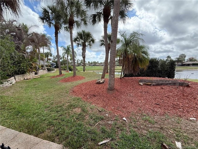 Enjoy sweeping panoramic views from this exceptional 3,031 sq ft - photo 14