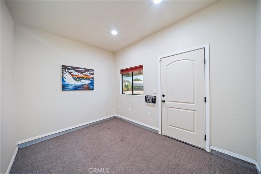 551 Beach - photo 29