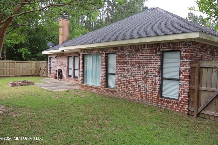SELLER WILL PAY $5,000.00 TOWARD BUYERS CLOSING COST OR POINT - photo 9