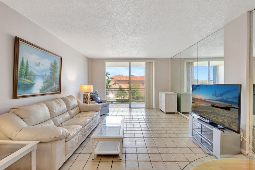 105 Paradise Harbour Blvd 307 - photo 6
