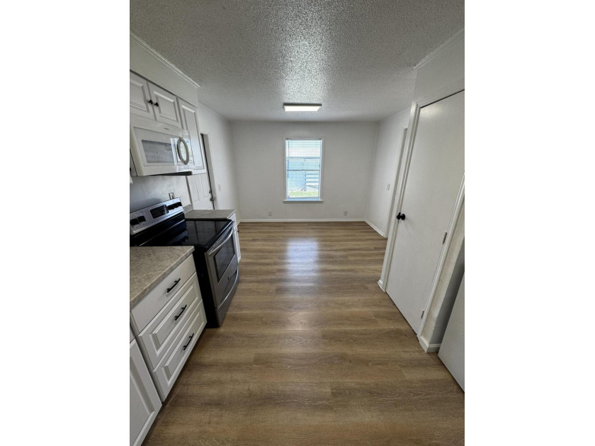 Step into a home where all the hard work has already been done - photo 9