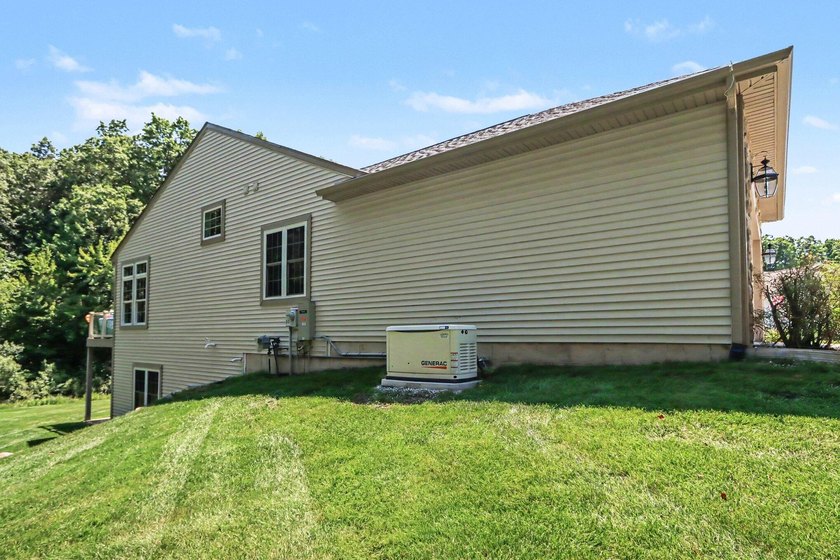 Welcome to Hunters Creek Phase II with a rare opportunity to own - photo 31