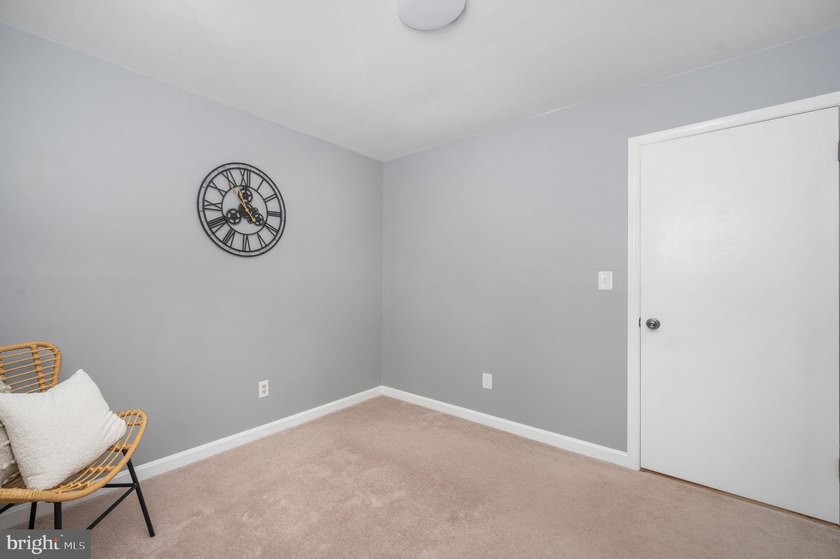 Welcome home to 103 Hillside Drive! Your private retreat in the - photo 38