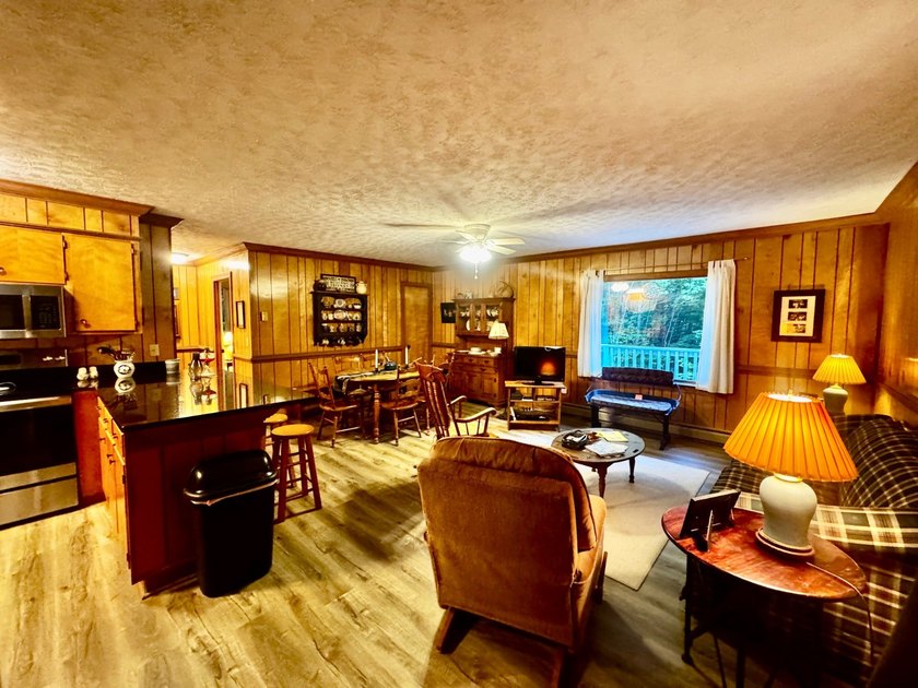 Escape to your own private retreat with this charming 2-bedroom - photo 9
