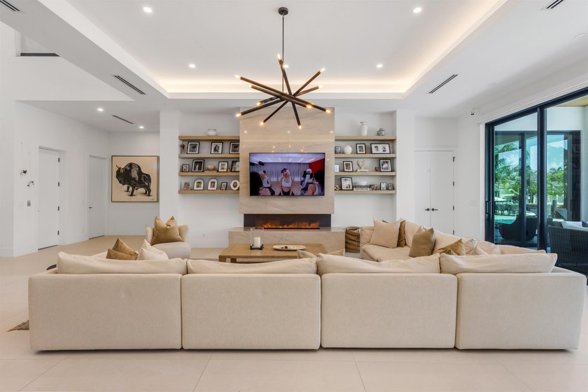 Coastal-Inspired Deepwater Estate sited on 80'+/- of - photo 12