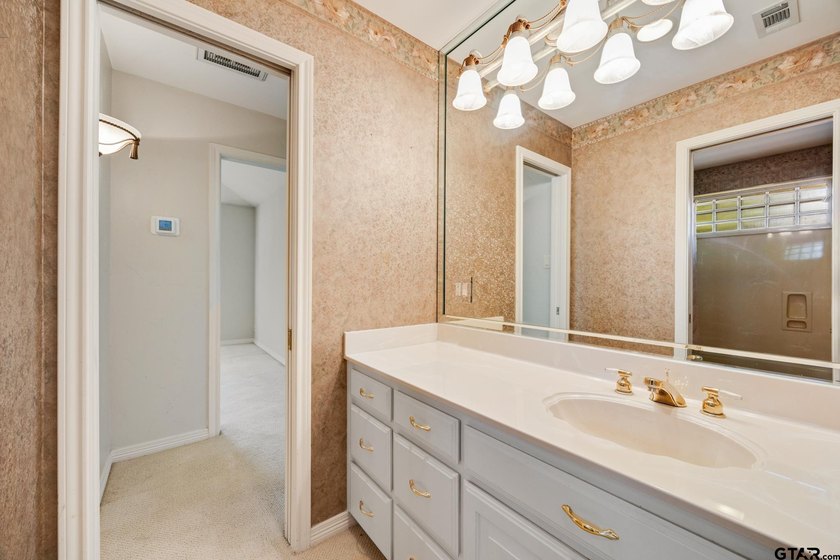 New home on the golf course? Yes, please! This spacious home - photo 26