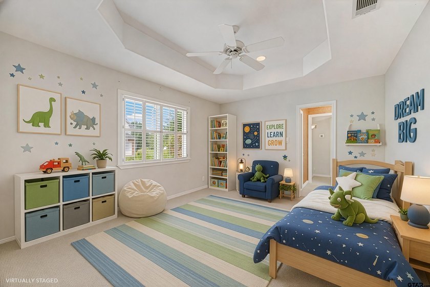 New home on the golf course? Yes, please! This spacious home - photo 27