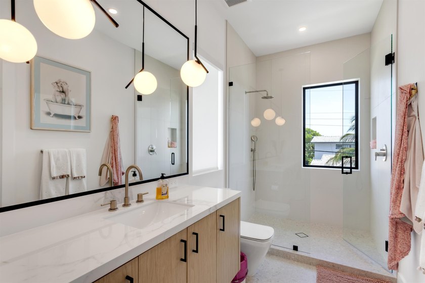 Coastal-Inspired Deepwater Estate sited on 80'+/- of - photo 34