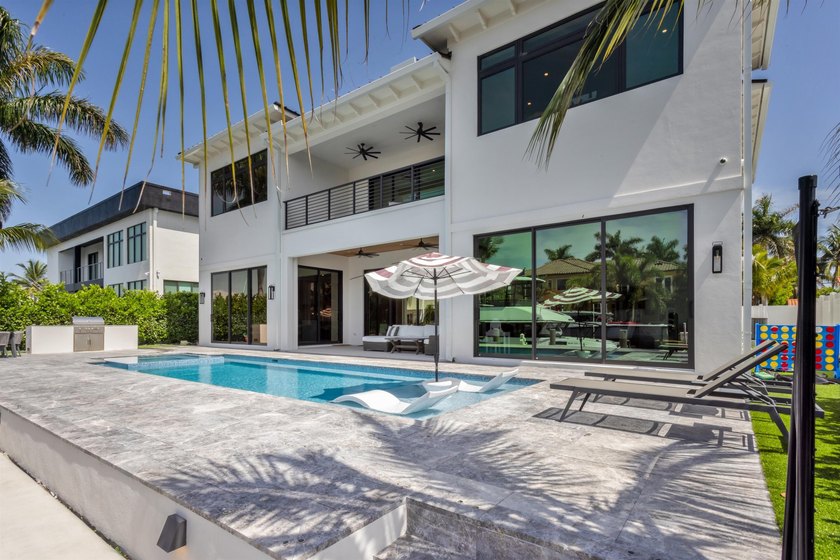 Coastal-Inspired Deepwater Estate sited on 80'+/- of - photo 43