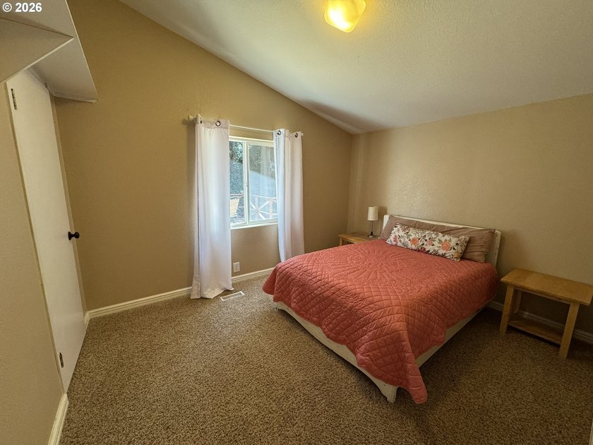 Beautiful home in desirable beach area location. Tucked away on - photo 16