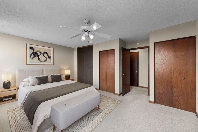 Enjoy the view of all of St. Paul &amp; beyond our your 17th floor - photo 22
