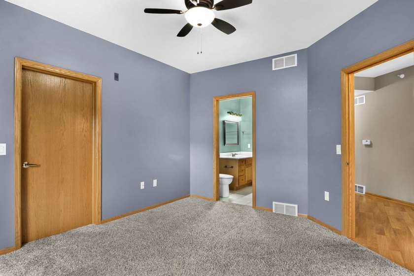Enjoy peaceful living &amp; abundant natural light in this - photo 16