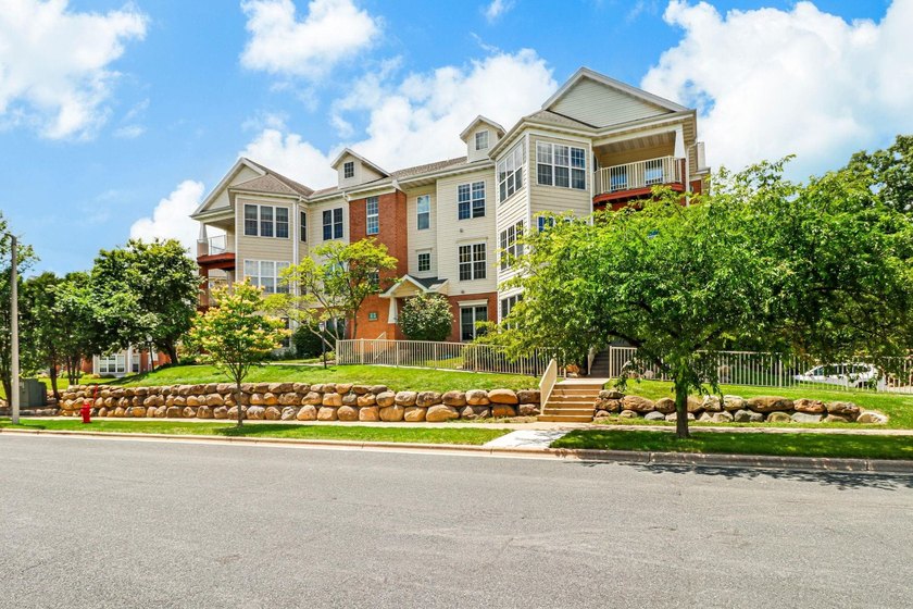 Enjoy peaceful living &amp; abundant natural light in this - photo 28