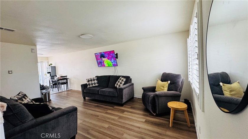 Welcome to the desirable Green Meadows West community, offering - photo 10