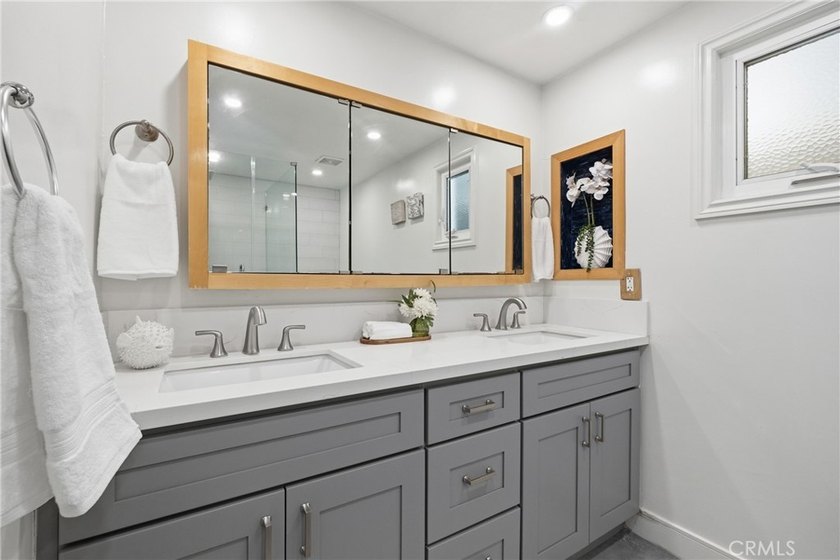 Located in one of North Tustin's most desirable neighborhoods - photo 7