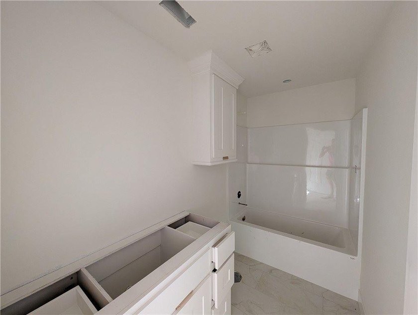 Welcome To Your Next Home At 7 Bexhill Cir. This New Build Is - photo 19
