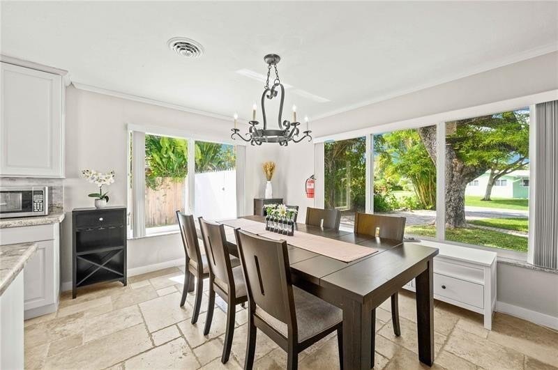 *Income-Producing Pool Home + Guest House Potential*. Investor - photo 30