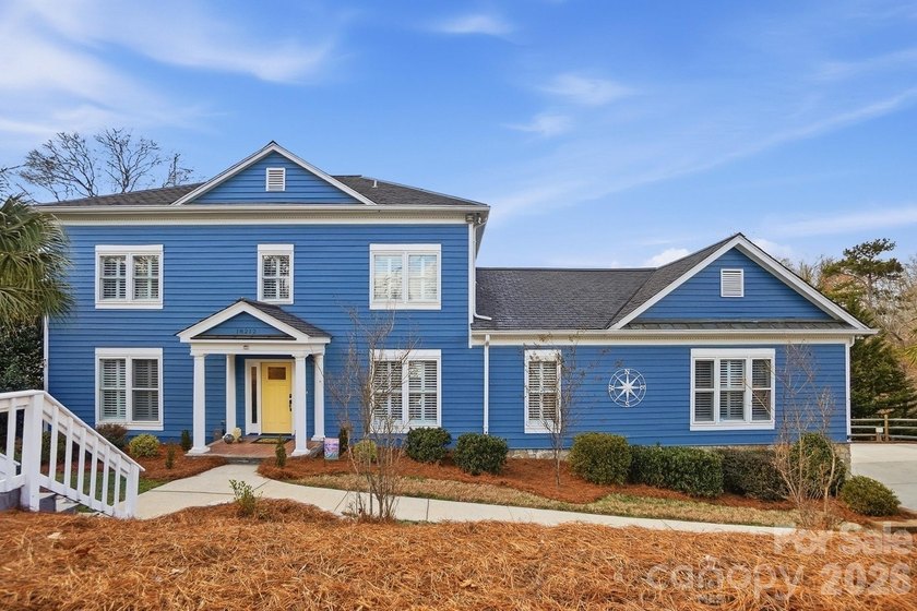 Escape the ordinary. Embrace the lake. This Charleston-inspired - photo 6