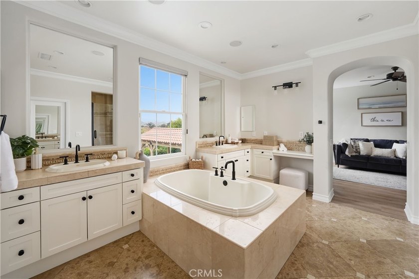24705 Tiburon - photo 31