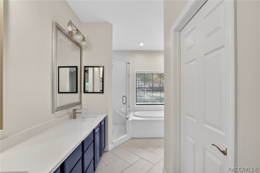 description: Beneath the shade of grand oaks, this updated 3-bed - photo 38