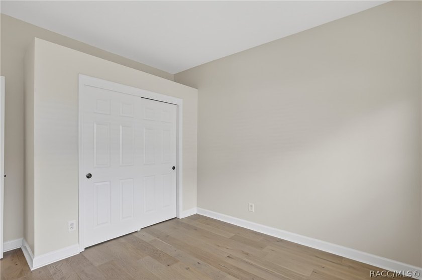 description: Beneath the shade of grand oaks, this updated 3-bed - photo 44
