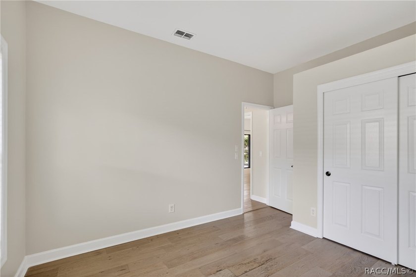 description: Beneath the shade of grand oaks, this updated 3-bed - photo 45