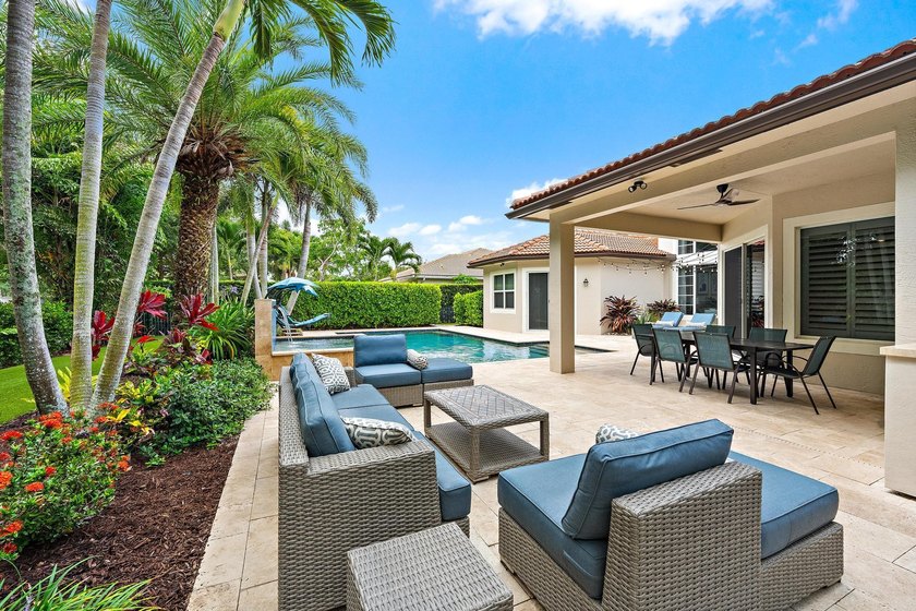 Welcome to this highly sought-after Stonegate model, located - photo 8