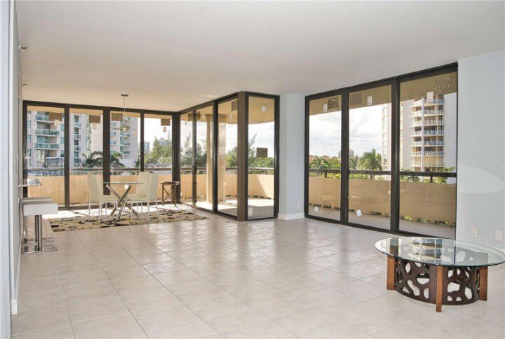 Beautifully renovated 2-bedroom, 2-bath corner residence on the - photo 11