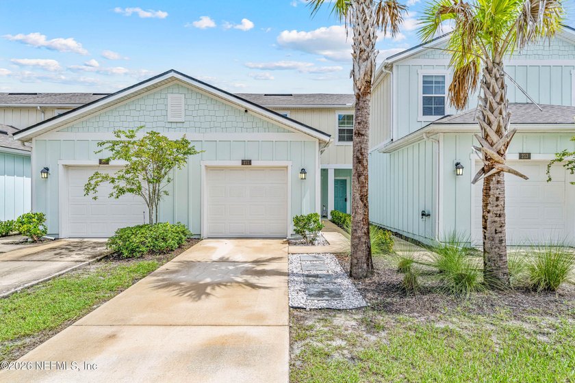 Calling all first-time buyers, roommates, downsizers, and - photo 12