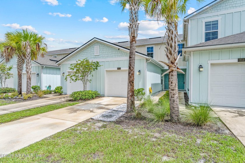 Calling all first-time buyers, roommates, downsizers, and - photo 14