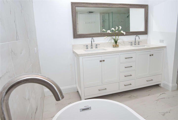 Beautifully renovated 2-bedroom, 2-bath corner residence on the - photo 26