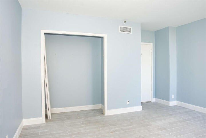 Beautifully renovated 2-bedroom, 2-bath corner residence on the - photo 30
