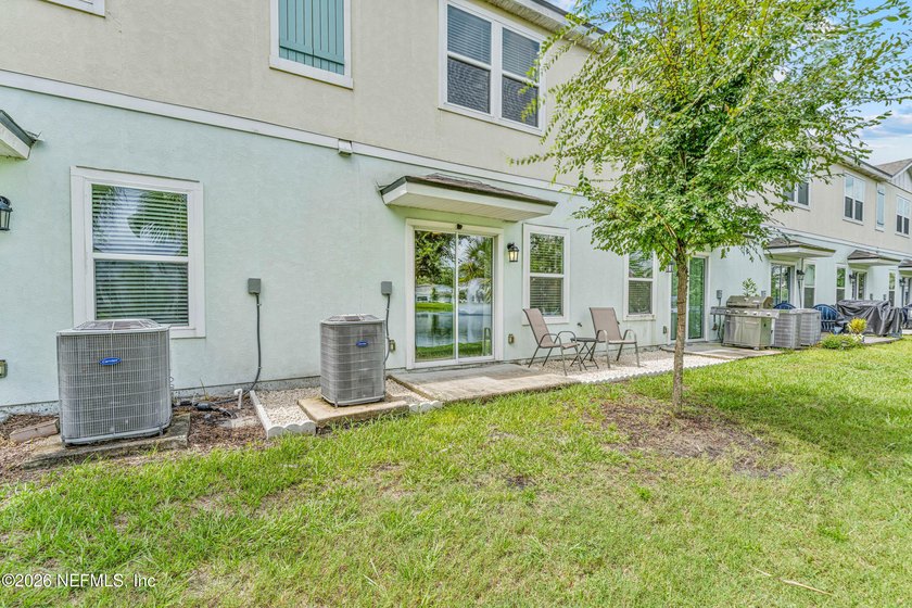 Calling all first-time buyers, roommates, downsizers, and - photo 35