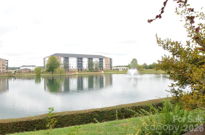 Wonderful Upgraded Condo Just For You! Enjoy a double patio - photo 20