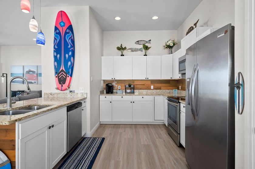 Welcome to Coral Reef Cottages, a beautifully furnished coastal - photo 7